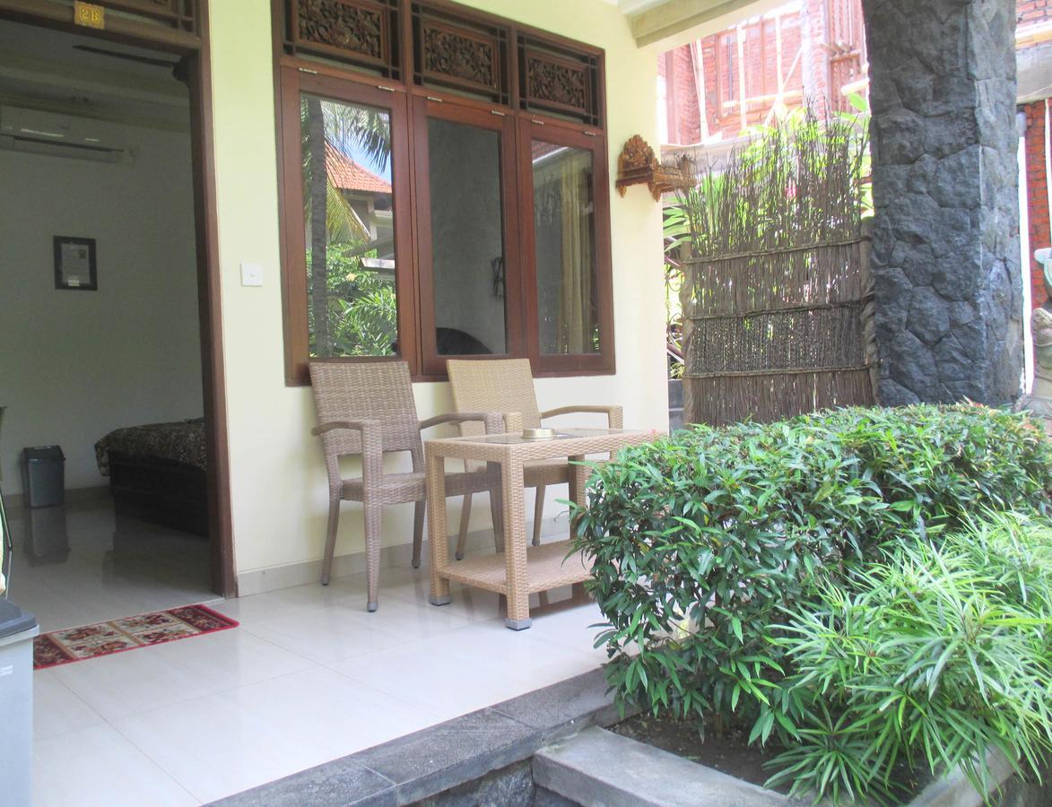 Yulia 1 Acomodação com café da manhã Sanur Exterior foto