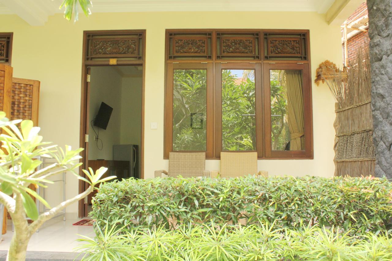 Yulia 1 Acomodação com café da manhã Sanur Exterior foto
