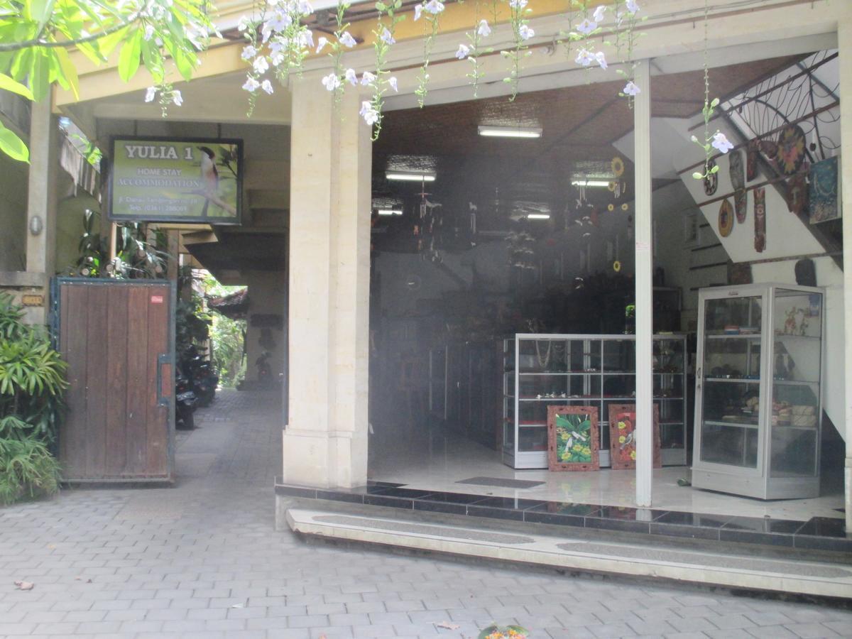 Yulia 1 Acomodação com café da manhã Sanur Exterior foto