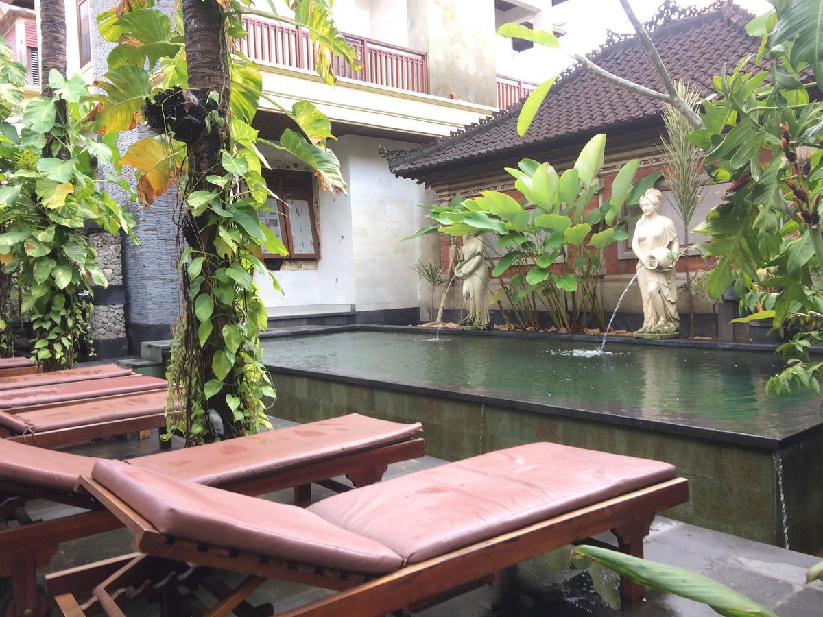 Yulia 1 Acomodação com café da manhã Sanur Exterior foto